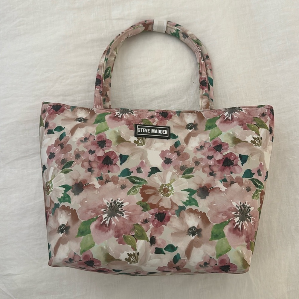 NWT Steve Madden Floral Lunch Bag